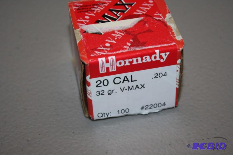 lot 729 image: Box of Hornady 20 Cal 32 Grain V-Max Bullets...
