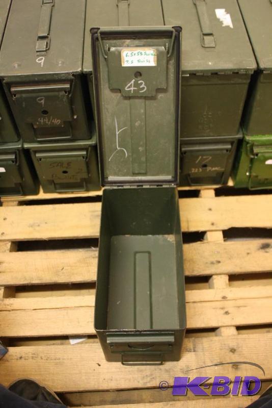 lot 783 image: Military Green Ammo Can 12" x 7" x...