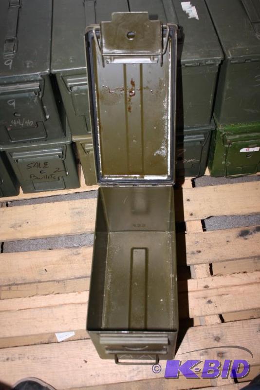 lot 784 image: Military Green Ammo Can 12" x 7" x...
