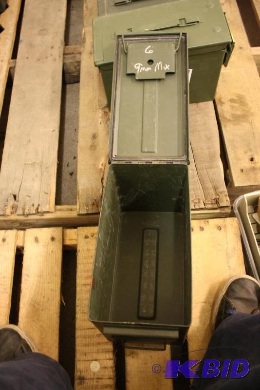 lot 816 image: Military Green Ammo Can 12" x 7" x...