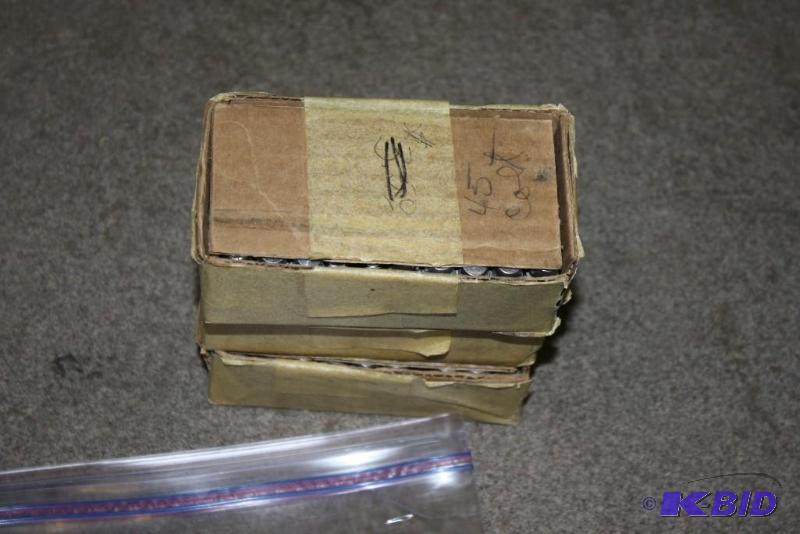 lot 877 image: Box of 45 Colt Bullets app. 150 ct....