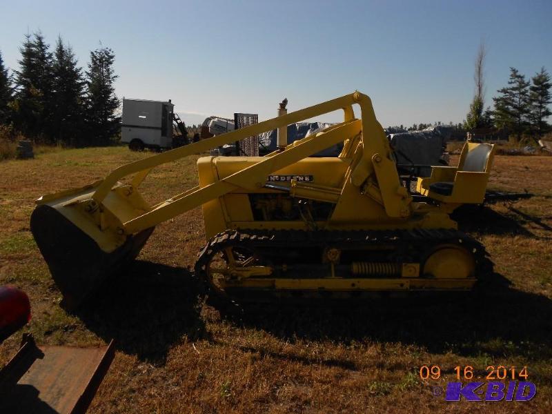 John Deere Cat