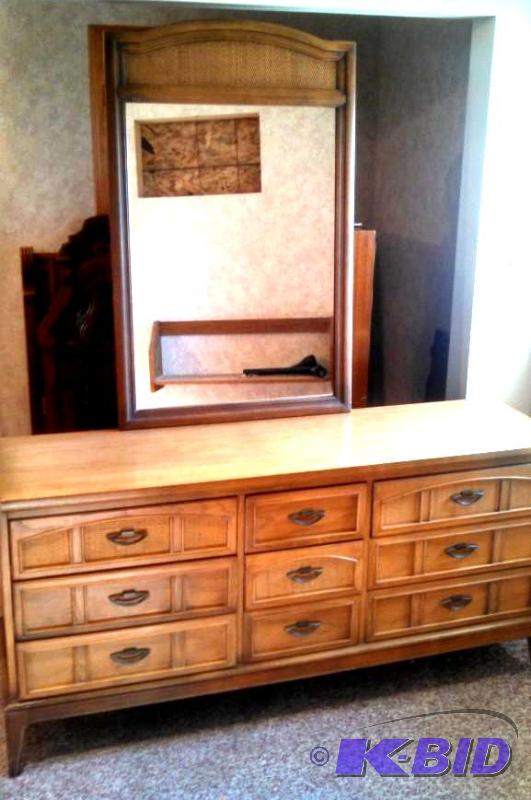 Dixie, twin bedroom set