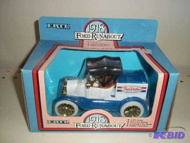 lot 136 image: ERTL Toys 1918 Ford Runabout Bank with origin...