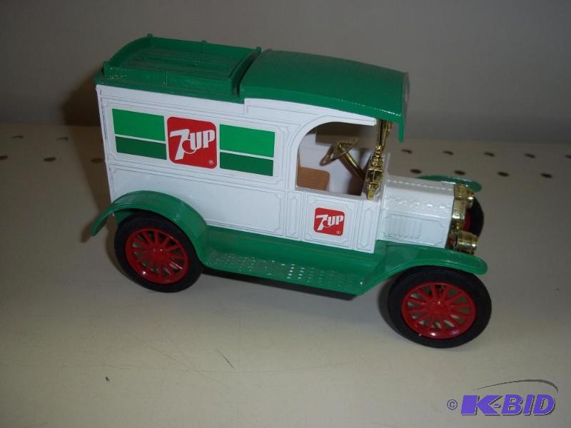 lot 172 image: ERTL Toys Ford 1917 Model T Van Bank with ori...