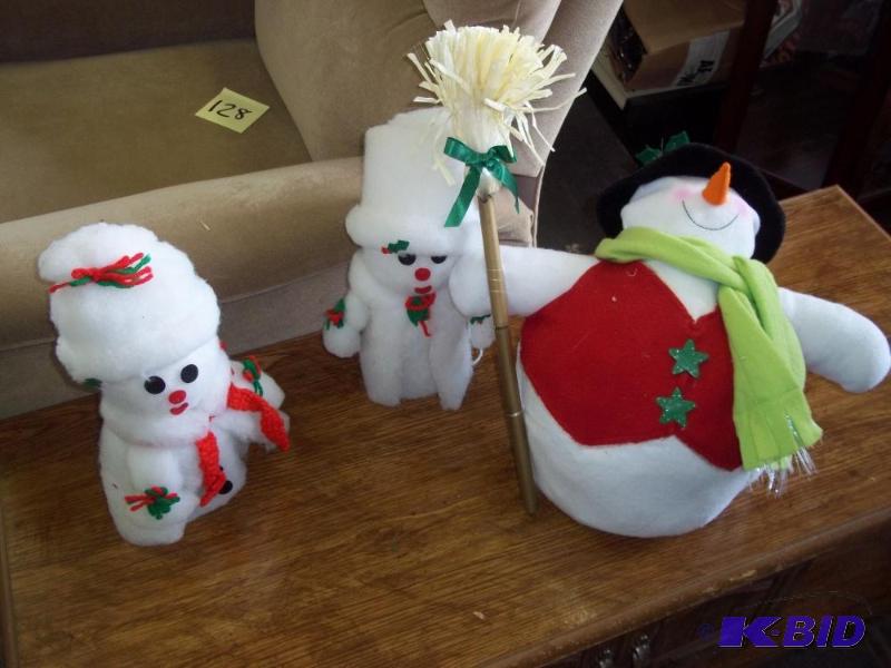 lot 184 image: Assortment of 3 Snowmen...