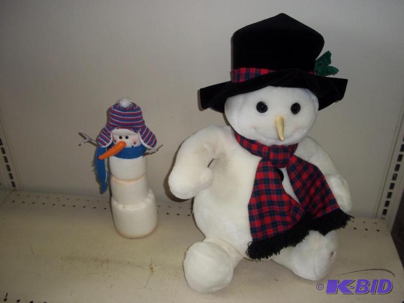 lot 214 image: Snowman and Marshmellow Boy...