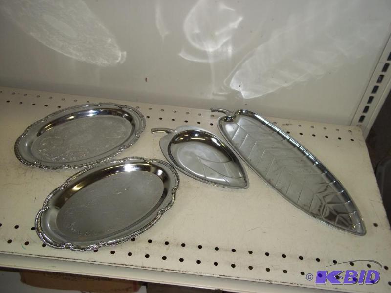 lot 223 image: 4 Metal Serving Trays...