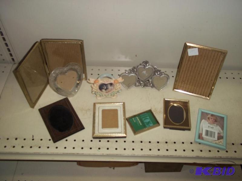 lot 252 image: Misc Frames...