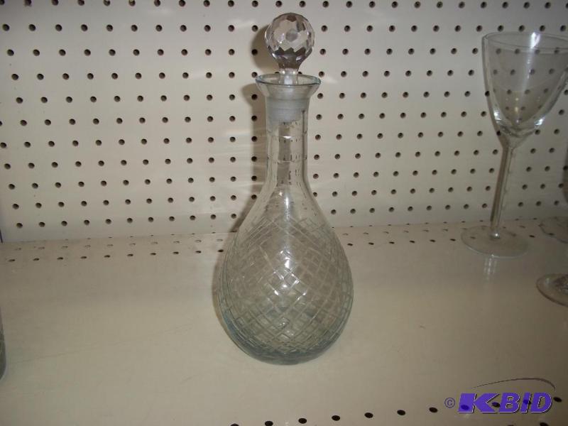 lot 37 image: Crystal Decanter...
