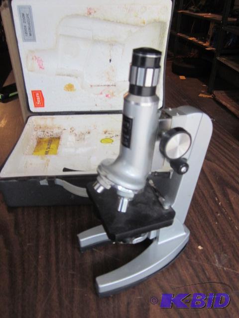 Sears 1200X&nbspZoom microscope, in case. &n...