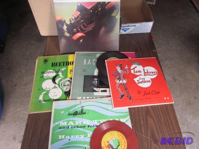 Miscellaneous lot of records, inspect....