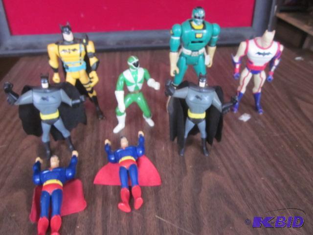 Lot of miscellaneous action figures....