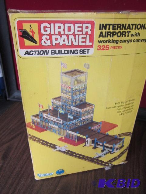 Vintage Kenner Girder &amp Panel Internation...