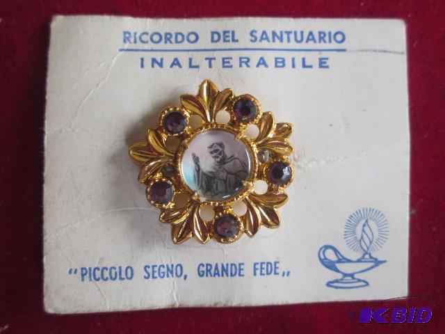 Vintage Gold tone Ricrodo Del Santuario brooc...