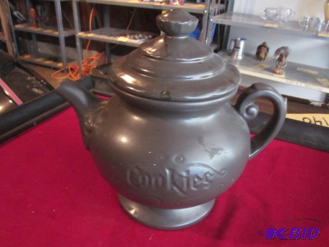Large McCoy cookie jar, lid has small repair....