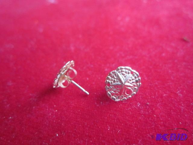 Pair of 14 karat gold starfish earrings, mark...