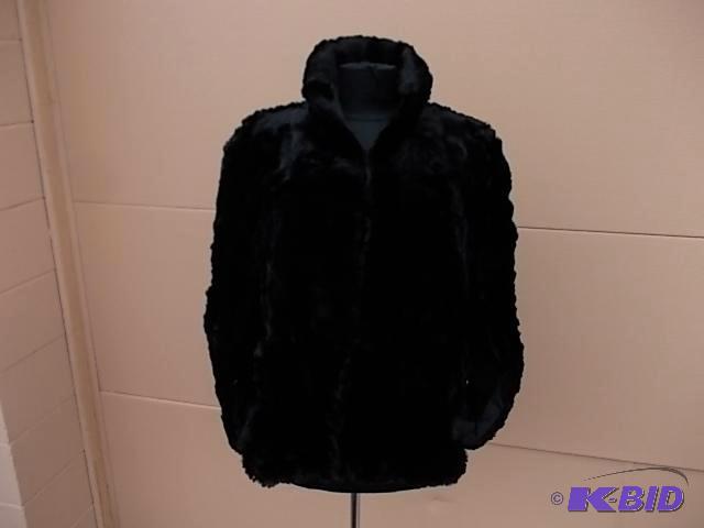 John W. Thomas &amp Co. Black Fur Cape...