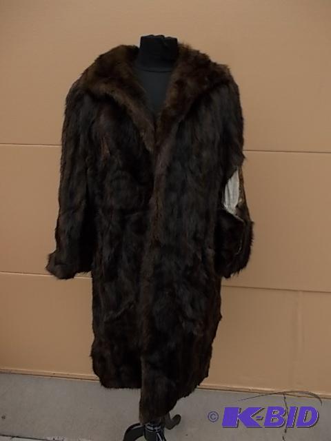 Edwards Millwaukee&nbspBrown Fur Coat (Dama...