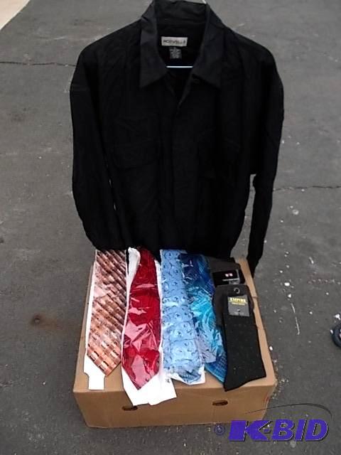 Mens Silk Dress Shirt Size Small, 2 Pair Soc...