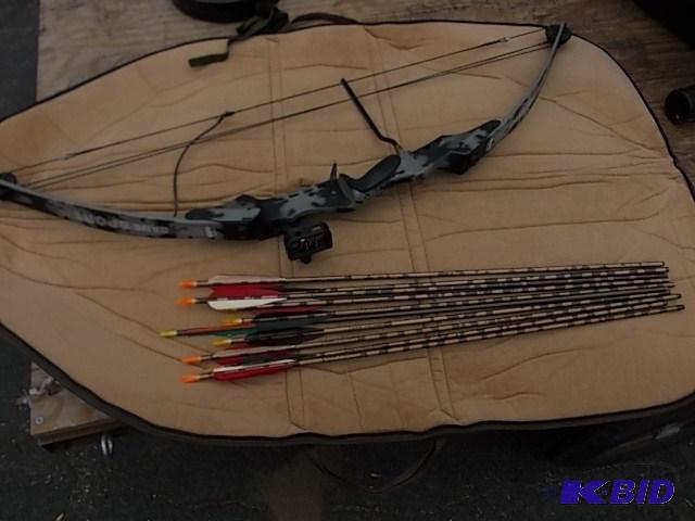PSE Game Sport Compound Bow , 10 Aluminum Arr...