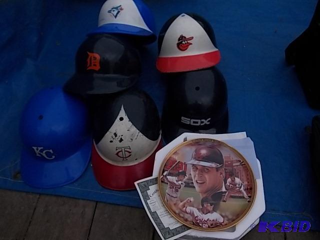 6 Old Batting Helmets, Cal Ripkin&nbspJr. Co...