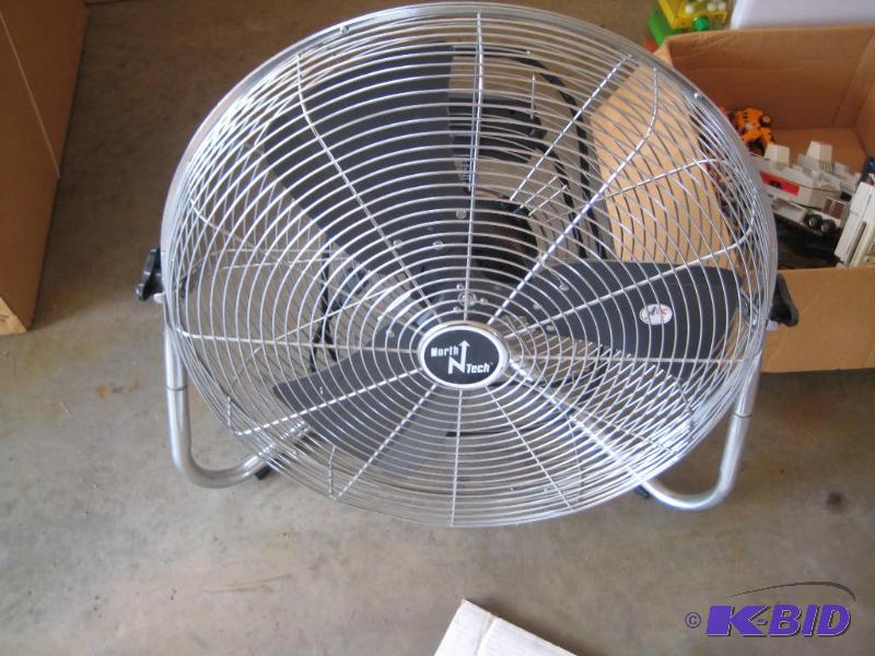 lot 88 image: North Tech Fan (Large)