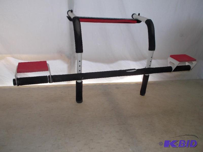 Pull-Up Bar