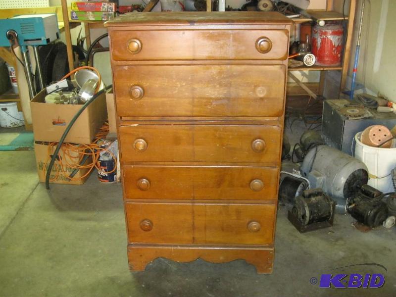 Very Cool Solid Wood Dresser With Pull Out De...