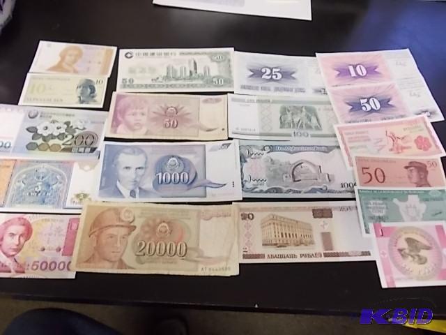 Lot 20 Different Foreign Currency...