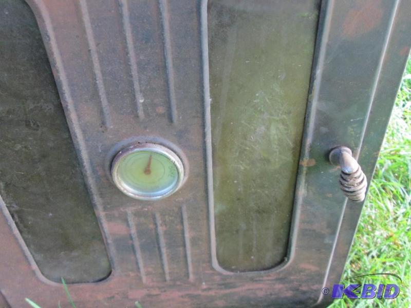 lot 111 image: Antique stove top oven with temperature guage...