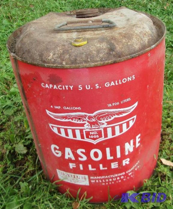 lot 219 image: Vintage 5 gallon gas can...