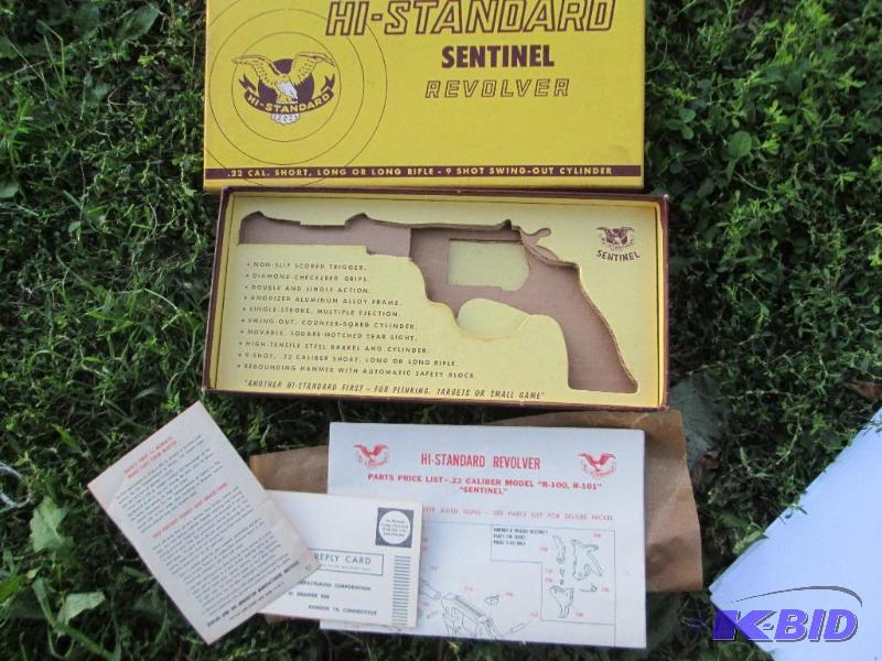 lot 87 image: Vintage Sentinel revolver box, gun NOT includ...