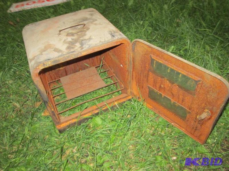 lot 91 image: Antique metal box warming oven...