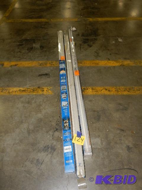 lot 124 image: 3 Colorado Cordless Exterior Roller Blinds. 7...