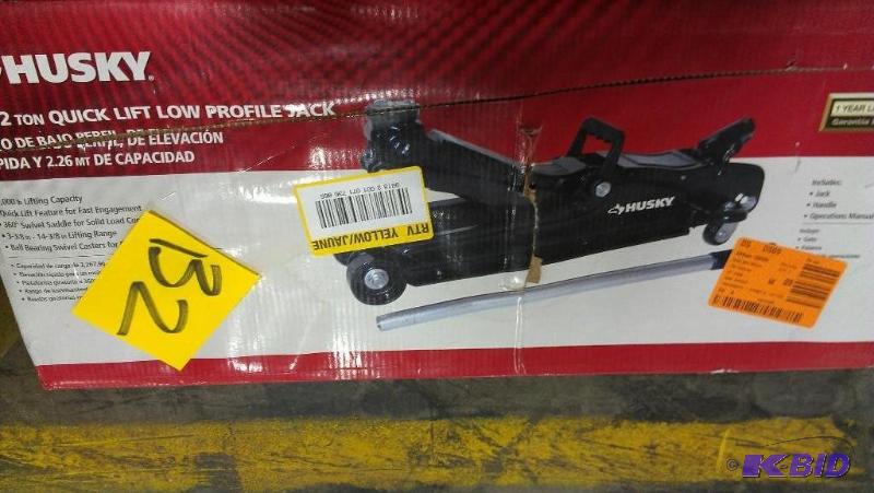 lot 132A image: Husky Jack. 2 ton quick lift low profile. Ret...