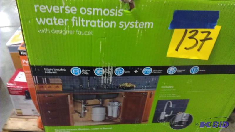 lot 137 image: Reverse Osmosis Water Filtration System. Retu...