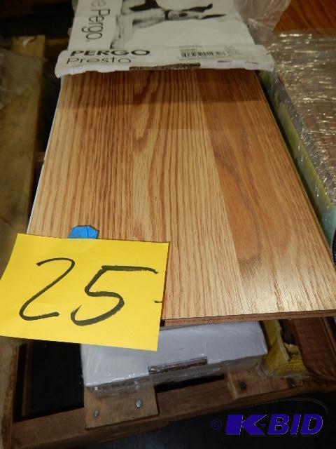 lot 25 image: 4 Boxes Pergo, Belmont Oak. 8 planksbox.. 20...