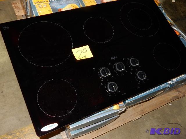 lot 29 image: WHIRLPOOL  Black Glass Top, 5 burner Ele...