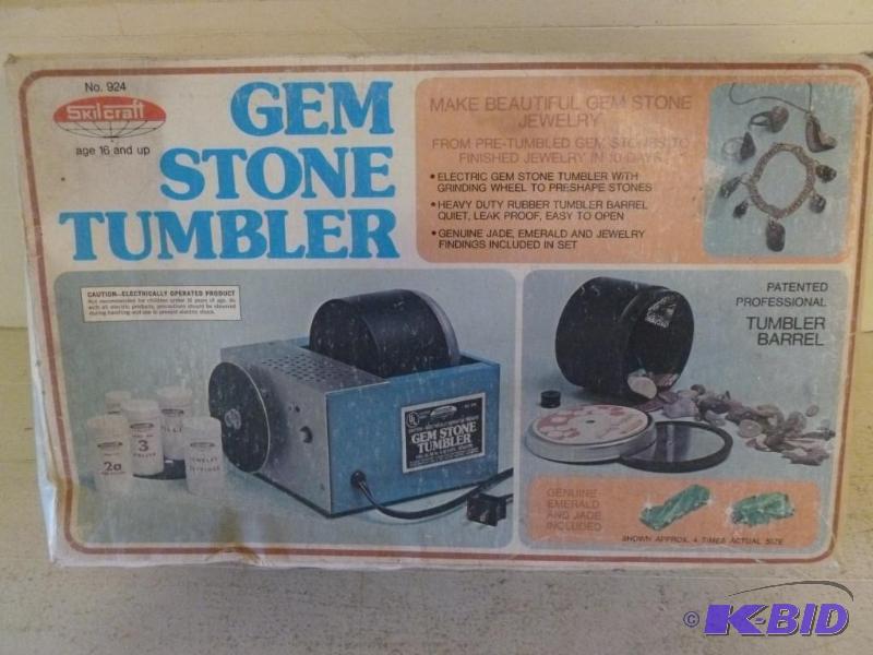 lot 138 image: Vintage 1976 Skilcraft gem stone tumbler kit ...