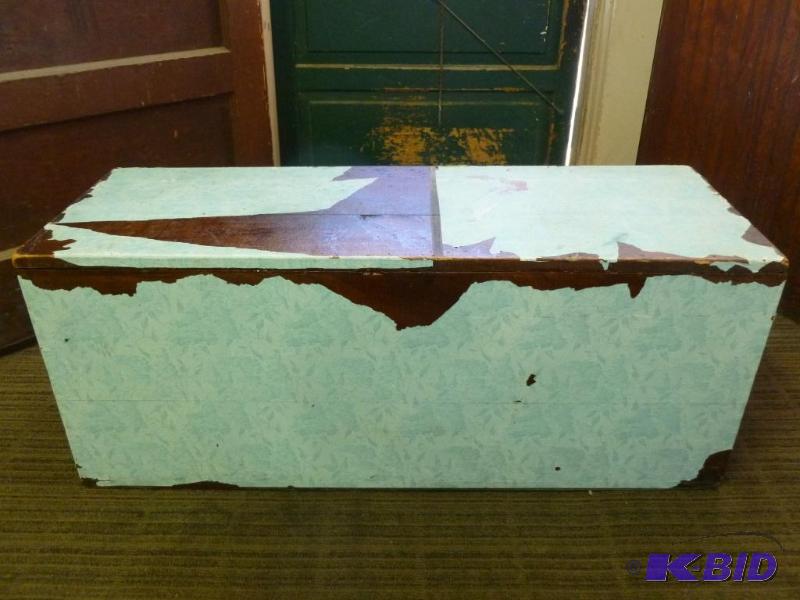 lot 147 image: Large vintage solid wood flip lid storage tru...