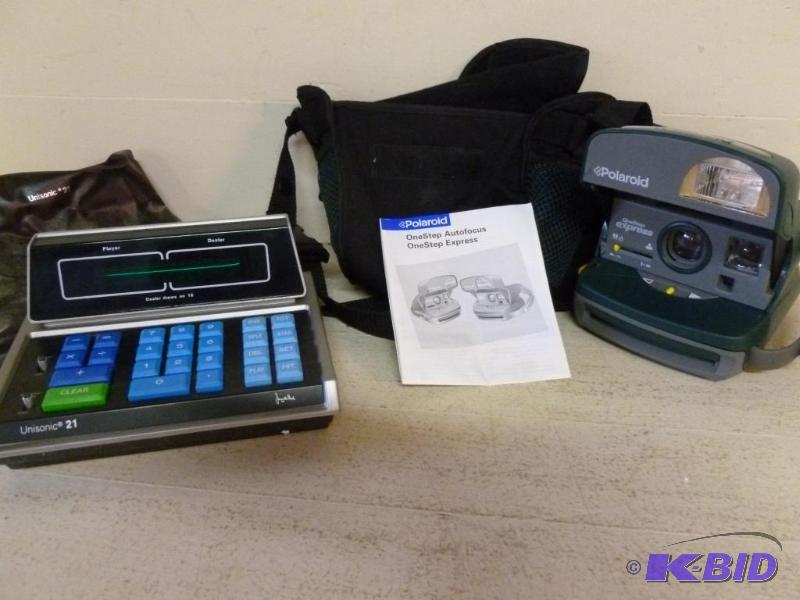 lot 154 image: This lot consists of a Polaroid one step auto...