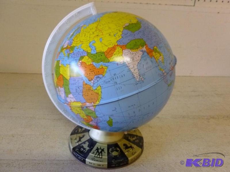 lot 21 image: Large Vintage Ohio Art all metal world globe ...