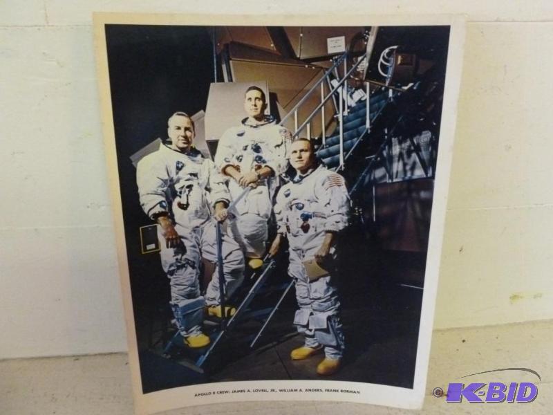 lot 71 image: Vintage Apollo 8 astronaut picture that measu...