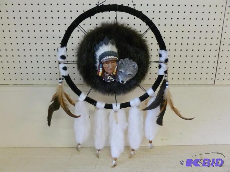 lot 93 image: Large dream catcher that measures 14.5" ...