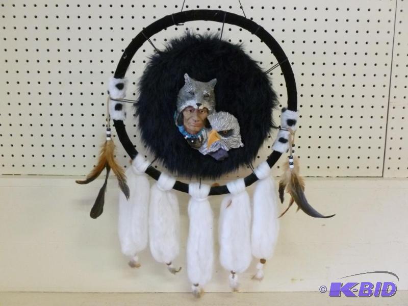 lot 94 image: Large dream catcher that measures 14.5" ...