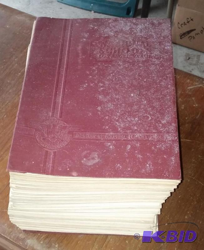 1942