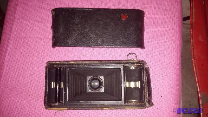 1941 Kodak Eastman, Kodak Six 20 folding camera