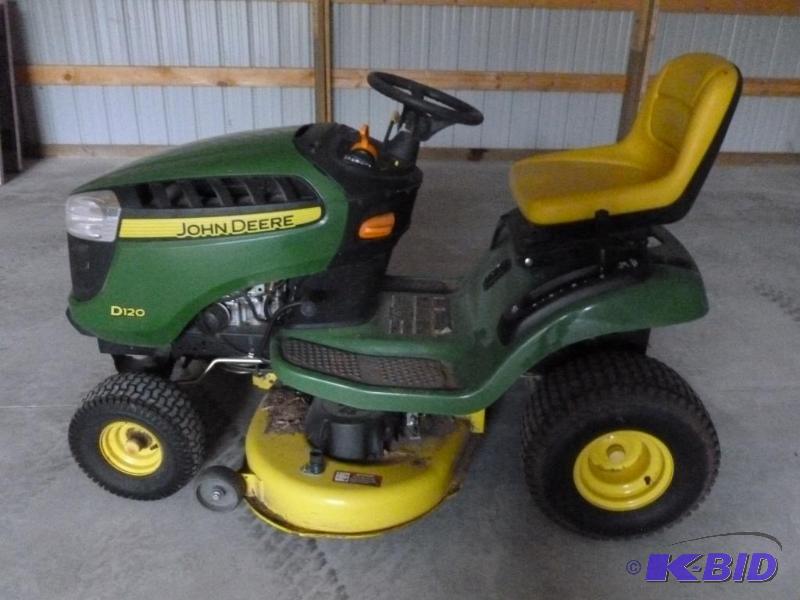 john deere d120 lawn tractor