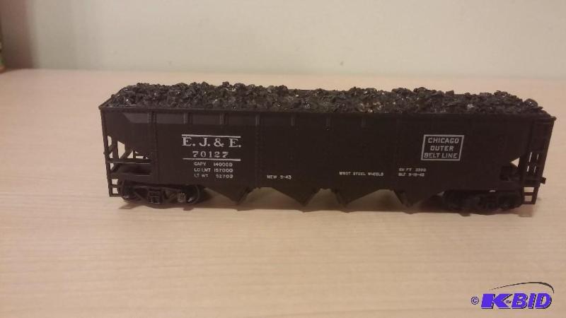 HO Scale Box Car-as shown...